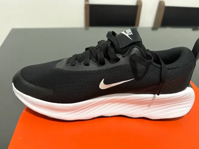 Tênis Nike Promina Feminino