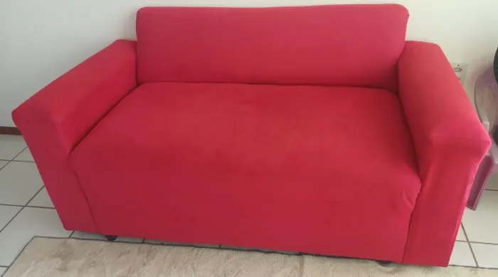 Vendo esse sofá 200 reais aberto a negociação 
