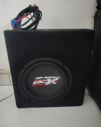 Som automotivo sub slim vender logo 
