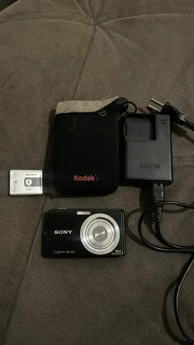 Sony Cyber-shot DSC-W180