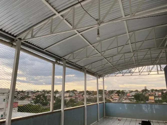 Imóvel para aluguel com 220 metros quadrados com 3 quartos
