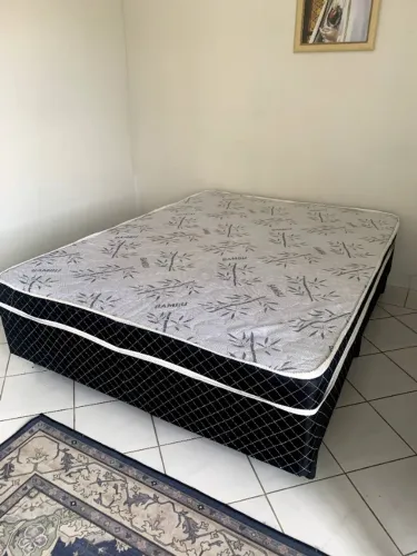 Cama de casal box conjugada