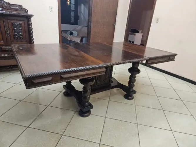 Mesa de Jantar Antiga Estilo Manuelino