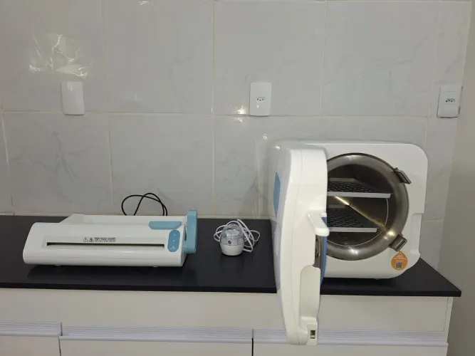 Vendo Kit: AUTOCLAV + SELADORA + INCUBADORA / 12 Lts / Cristofoli / Usei 3x apenas
