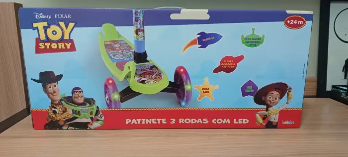 Patinete 3 rodas com Led da Brink Toy Story