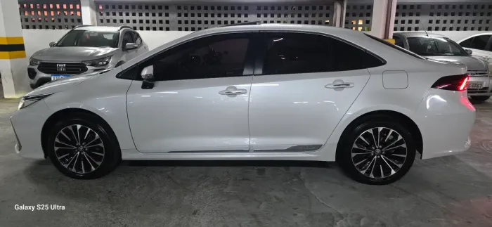 Toyota Corolla Altis 2.0 Flex 16V Aut. 2024