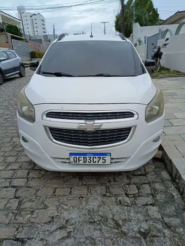 Chevrolet Spin Advantage 1.8 8V Econo.flex 5P Aut. 2014