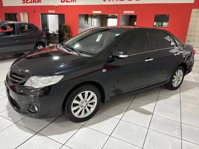 Toyota Corolla Altis 2.0 Flex 16V Aut. 2012