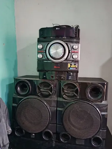 Aparelho LG Xboom