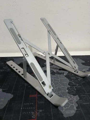 Suporte metal de mesa para Notebooks / SUPER PROMOÇÃO 