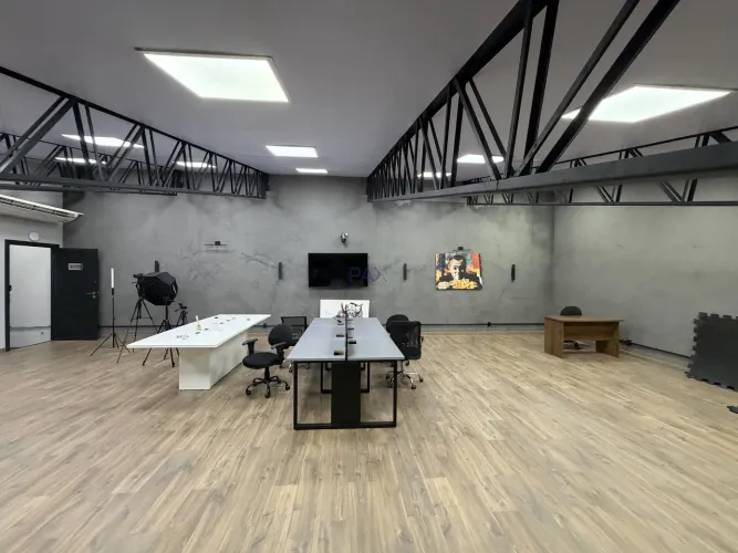 Sala Comercial de 280 m² à venda na Pedra Branca