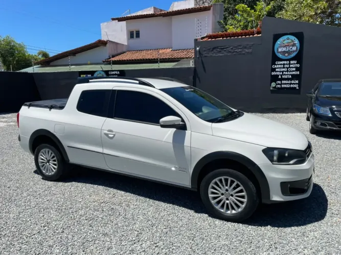 Volkswagen Saveiro 1.6 MI/ 1.6 MI Total Flex 8V (álcool) 2015