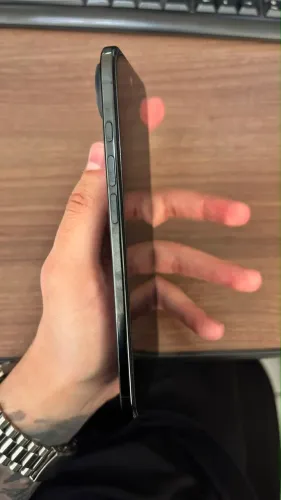 IPHONE 17 AIR