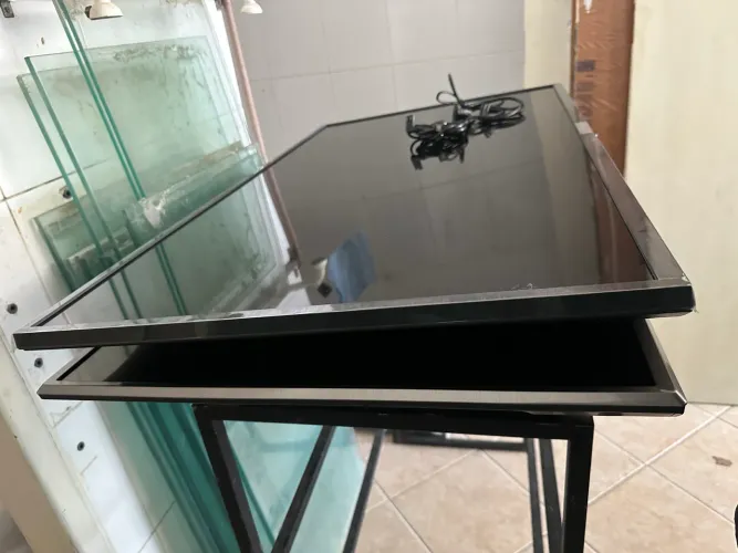2 Tv LG para retirada de peças