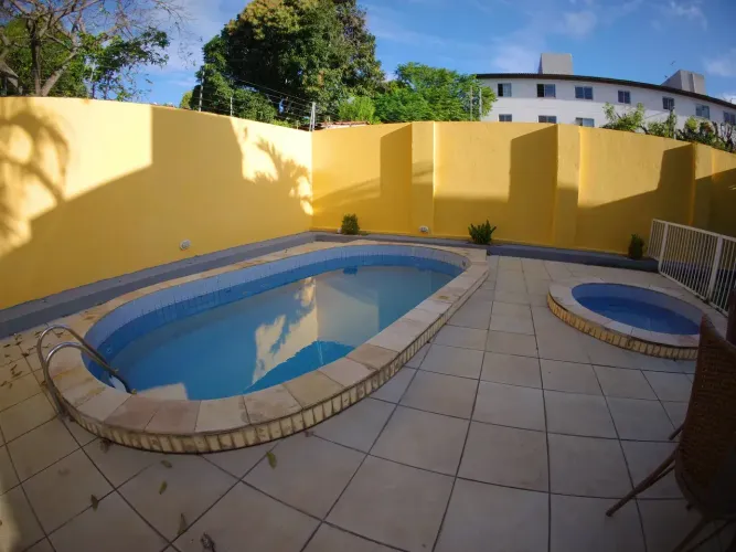 Casa Duplex em Condomínio para venda tem 80 m² com 3 quartos em Jangurussu - Fortaleza -