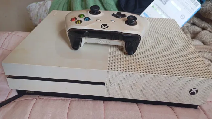 VENDO XBOX ONE S + CONTROLE! 