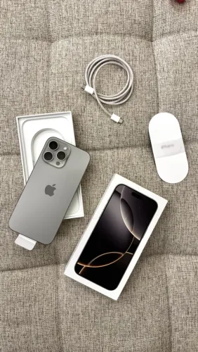iPhone 15 Pro Max 256 GB - ORIGINAL