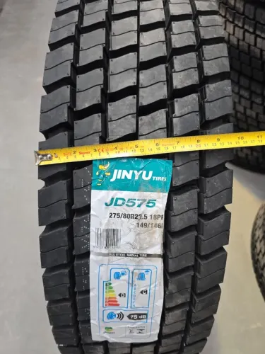 Pneu 275/80R22,5 JINYU BORRACHUDO