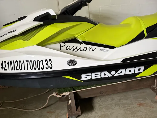Jet-Ski Sea-Doo 90 Gti - 2017