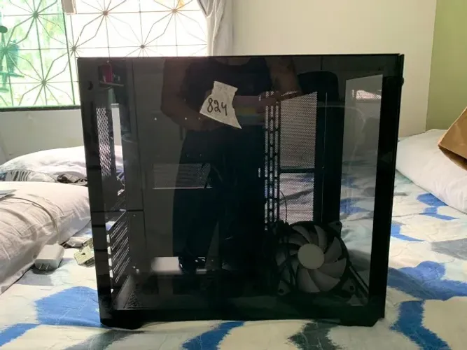 Gabinete Aigo Seminovo com 2 Watercoolers