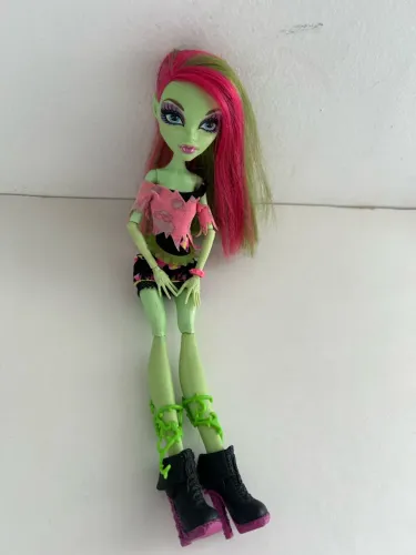 monster high venus music festival