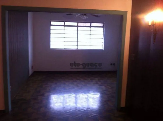 Casa com 2 dormitórios à venda, 260 m² por R$ 650.000,00 - Centro - Itu/SP