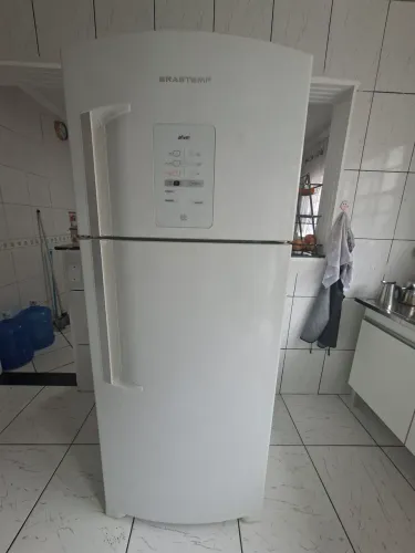 Geladeira Brastemp frost free ative 403l ótima!