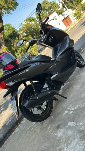 Vendo pcx bem conservada
