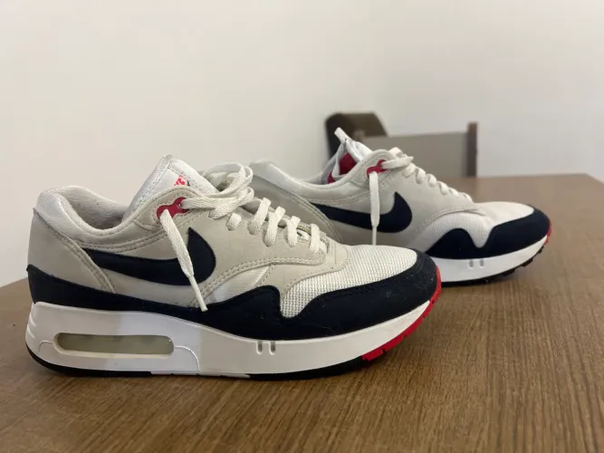  Nike Air Max 1 '86 Dark Obsidian and University Red