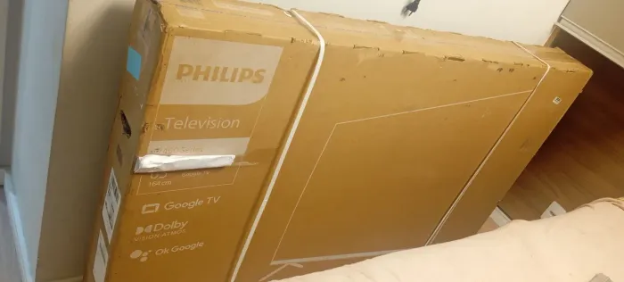 TV Philips 65" 4K Google TV 65PUG7408 Nova Lacrada