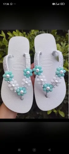 Vendo e faço por encomenda chinelo bordado mão .valor e 80.ate 95.reais ZP *..