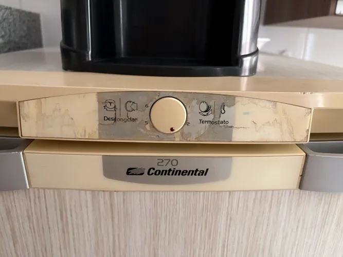 Geladeira Continental 270 Litros - Funcionando Gela até a alma