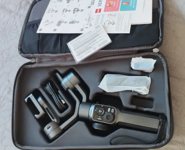 Estabilizador Gimbal Zhiyun Smooth-5S Combo para Smartphones (Preto)