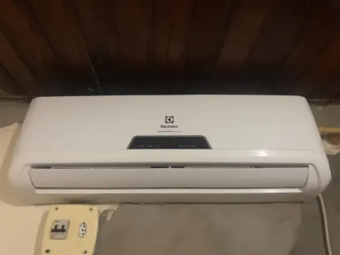 Ar condicionado Eletrolux EcoTurbo 9000BTUS
