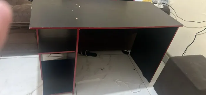 Vendo mesa gamer ou troco