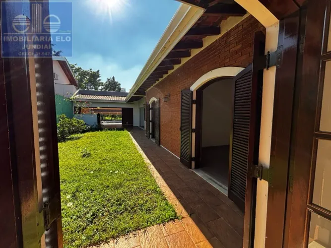alugo R$7.000 casa térrea 3 suites(4dorm.)--rua sem saída-Jardim Samabaia Jundiaí SP