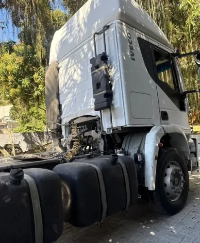 Iveco Cursor 330