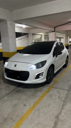 Peugeot 308 Feline/griffe 1.6 Turbo 16V 5P Aut. 2014