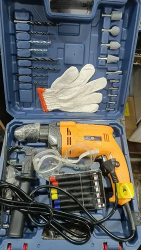Furadeira parafusadeira de impacto 750w