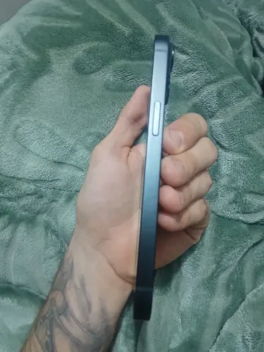 IPHONE 14 256GB COM CAIXA
