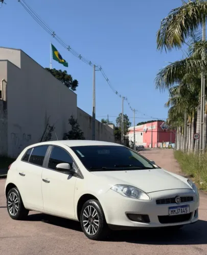 Fiat Bravo Essence 1.8 Flex 16V 5P 2014