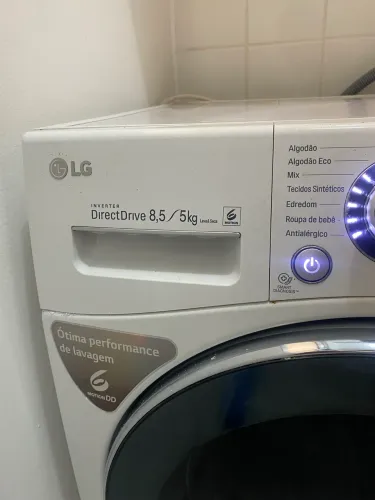 Lava e seca LG Direct Drive 8,5kg