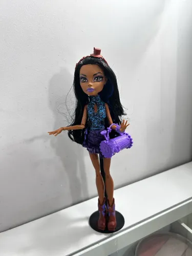 Monster high