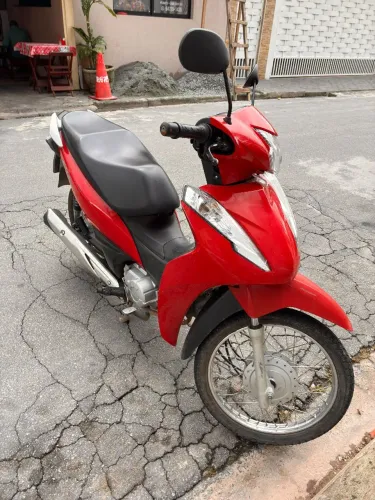Vendo Biz 110i 2023.