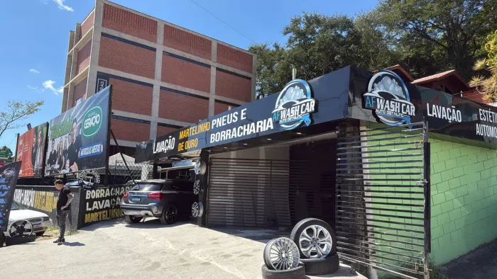 Contrata borracheiro e lavador de carros
