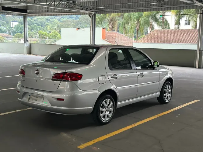 Fiat Siena EL Celeb. 1.0 MPI Fire Flex 8V 4P 2014
