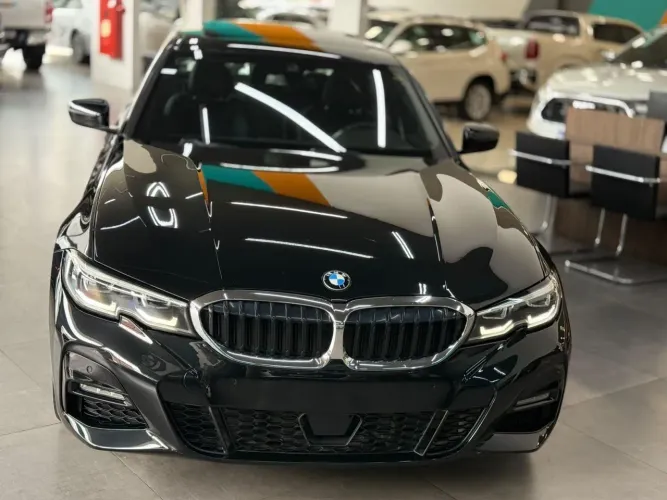 BMW 320I A 2.0 TB M Sport Activeflex 16V 4P 2022