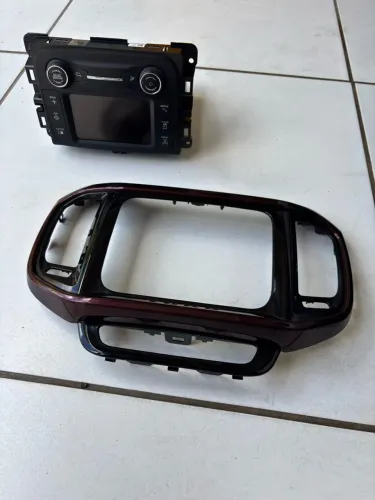 Moldura + Som Original Fiat Toro Freedom