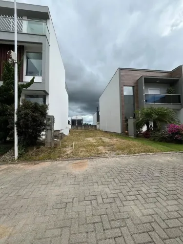 Lote em condomínio fechado Garden Clube, Biguaçu