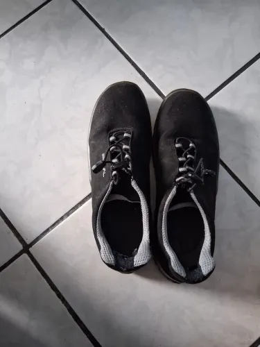 Vendo Sapatenis e Bota Masculina 